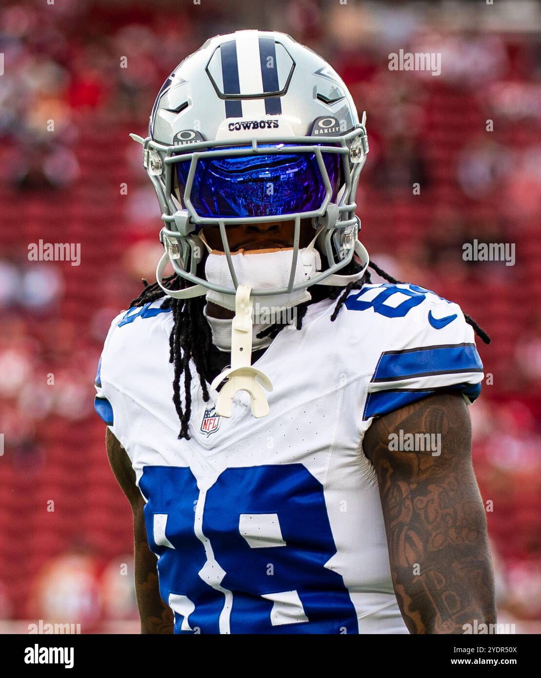 October 27 2024 Santa Clara Calif USA Dallas wide receiver CeeDee Lamb (88)during Warm-Ups at the NFL Sunday Night Football game between the Dallas Cowboys and the San Francisco 49ers at Levi Stadium. Thurman James/CSM Stock Photo