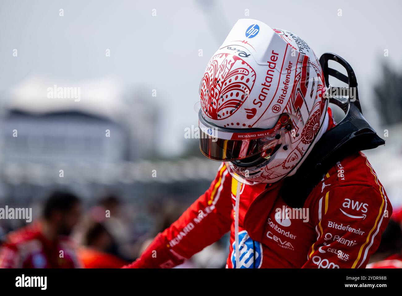 Charles Leclerc (Scuderia Ferrari HP, Monaco, #16) in der ...