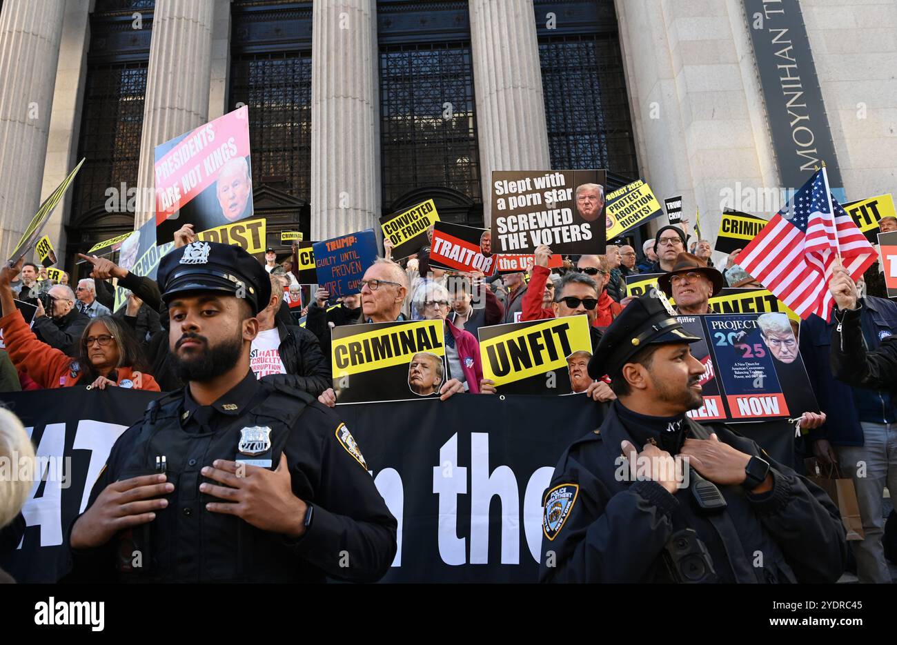 New York, New York, USA. 27th Oct, 2024. October 27, 2024 - New York ...