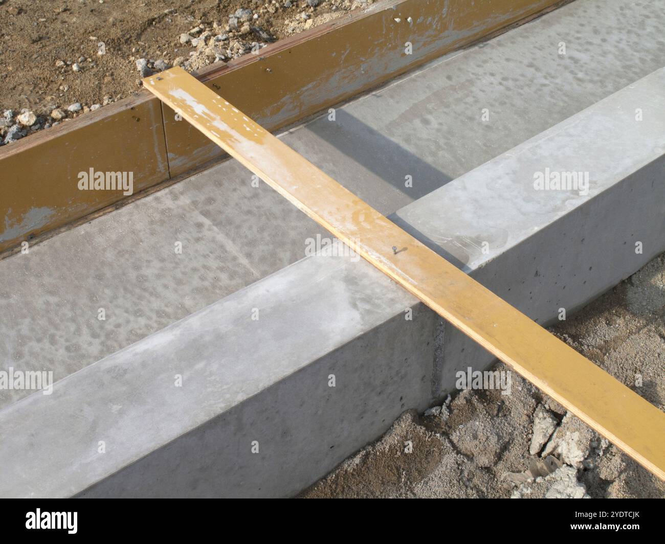 Foundation work hi-res stock photography and images - Alamy