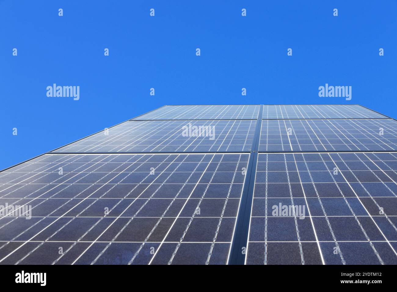 Ecology solar hi-res stock photography and images - Alamy