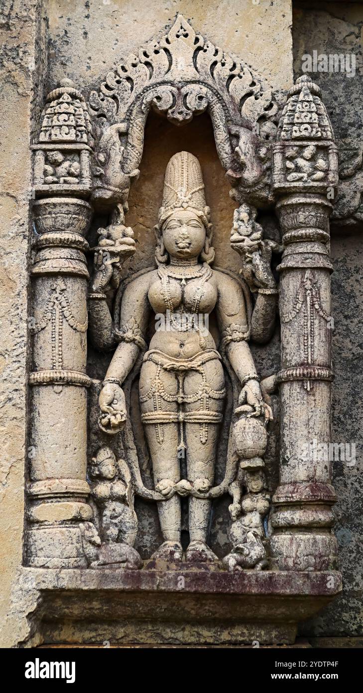 carved-sculpture-of-goddess-lakshmi-on-one-of-the-temples-in-the-akhati