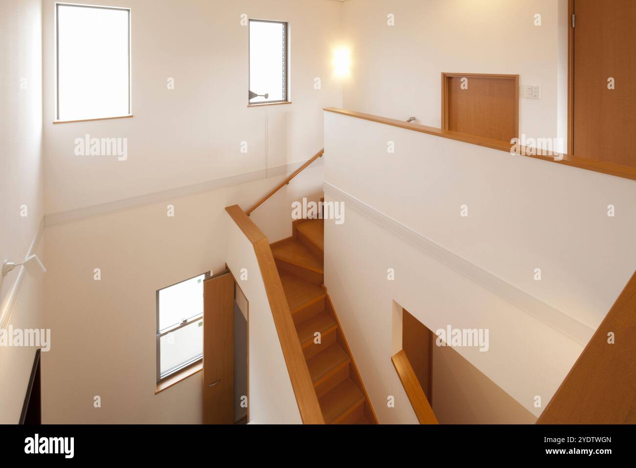 Home atrium hi-res stock photography and images - Alamy