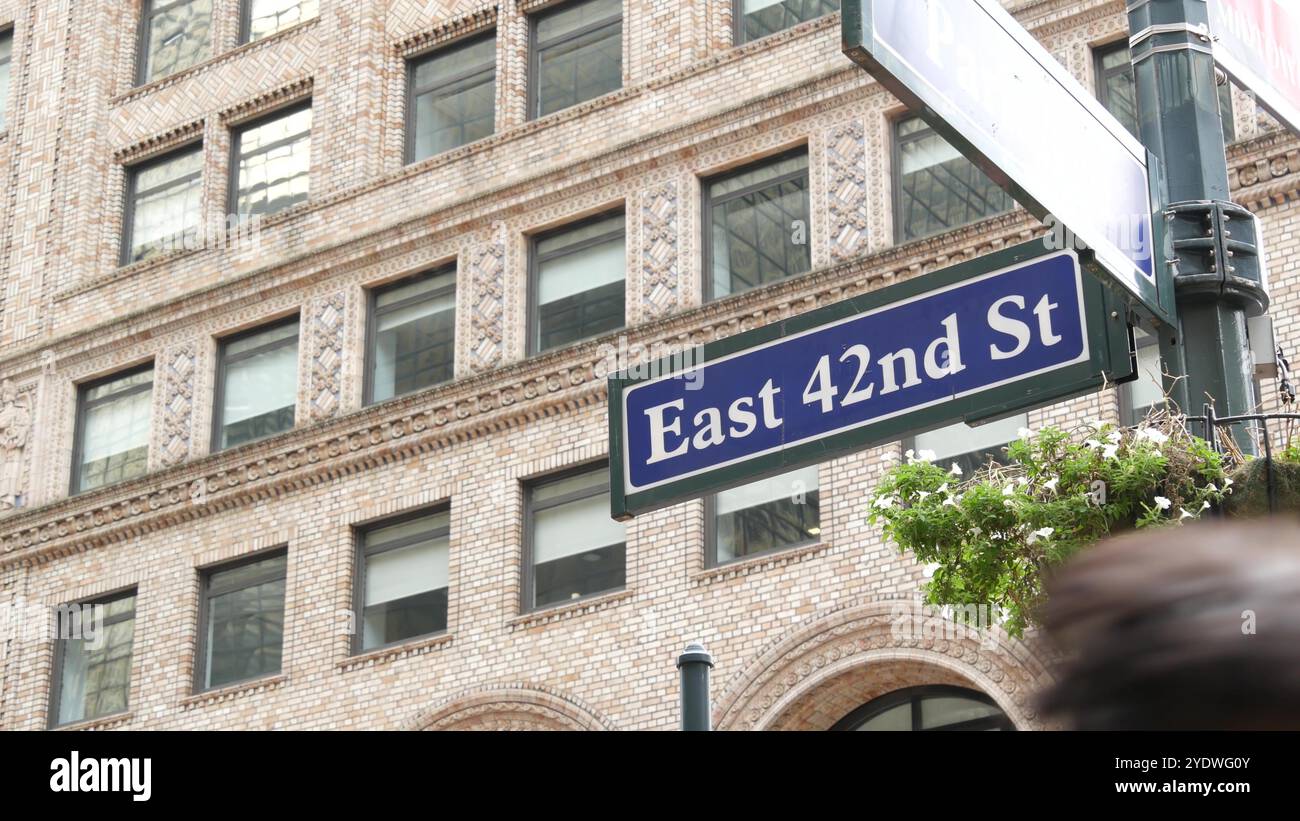 New York City Grand Central Terminal, 42 street, Park Avenue, Pershing ...