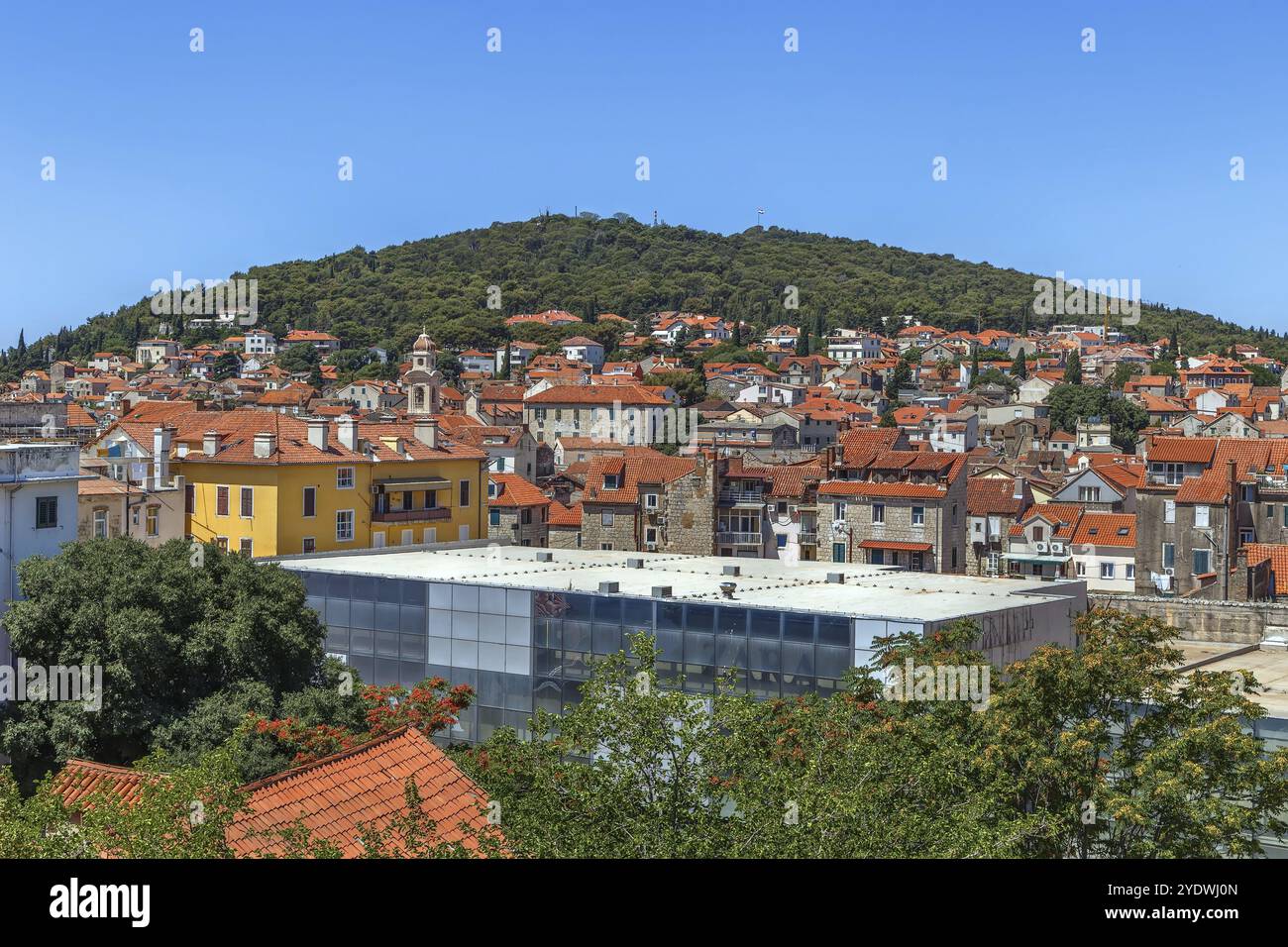 Croatian department store hi-res stock photography and images - Alamy