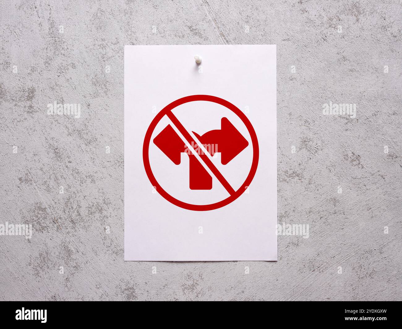 Prohibited turn right sign hi-res stock photography and images - Alamy