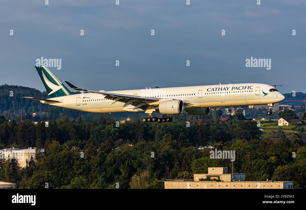 Zurich, Switzerland, 4th Aug 2024: A Cathay Pacific Airbus A350-1000 is on final approach to Zurich Airport. Registration B-LXK. (Photo by Andreas Haa Stock Photo
