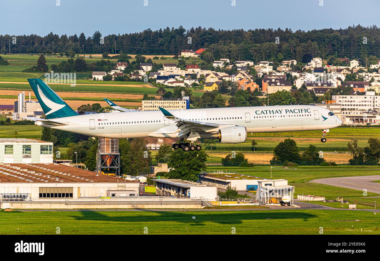 Zurich, Switzerland, 4th Aug 2024: A Cathay Pacific Airbus A350-1000 is on final approach to Zurich Airport. Registration B-LXK.  (Photo by Jonas Phil Stock Photo
