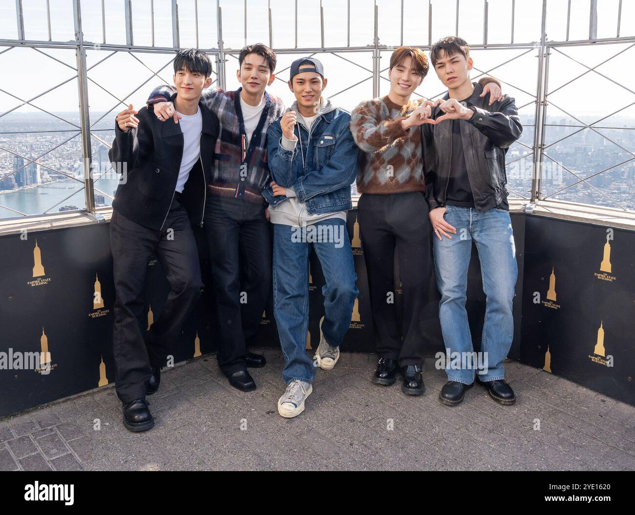 Jeonghan hires stock photography and images Alamy