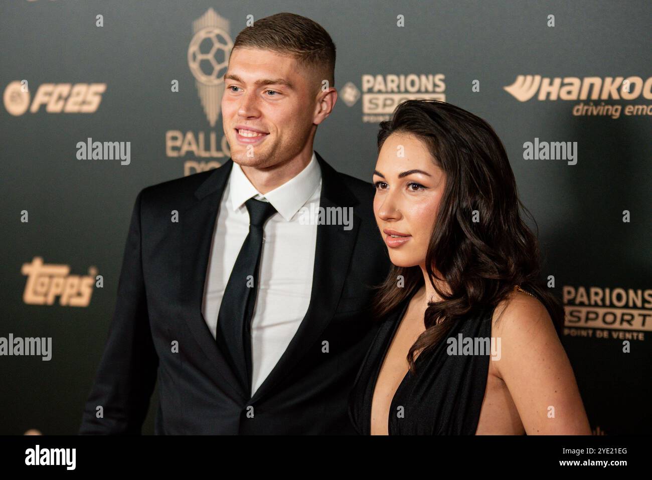 Artem Dovbyk and his wife Yuliia Dovbyk during the red carpet ceremony