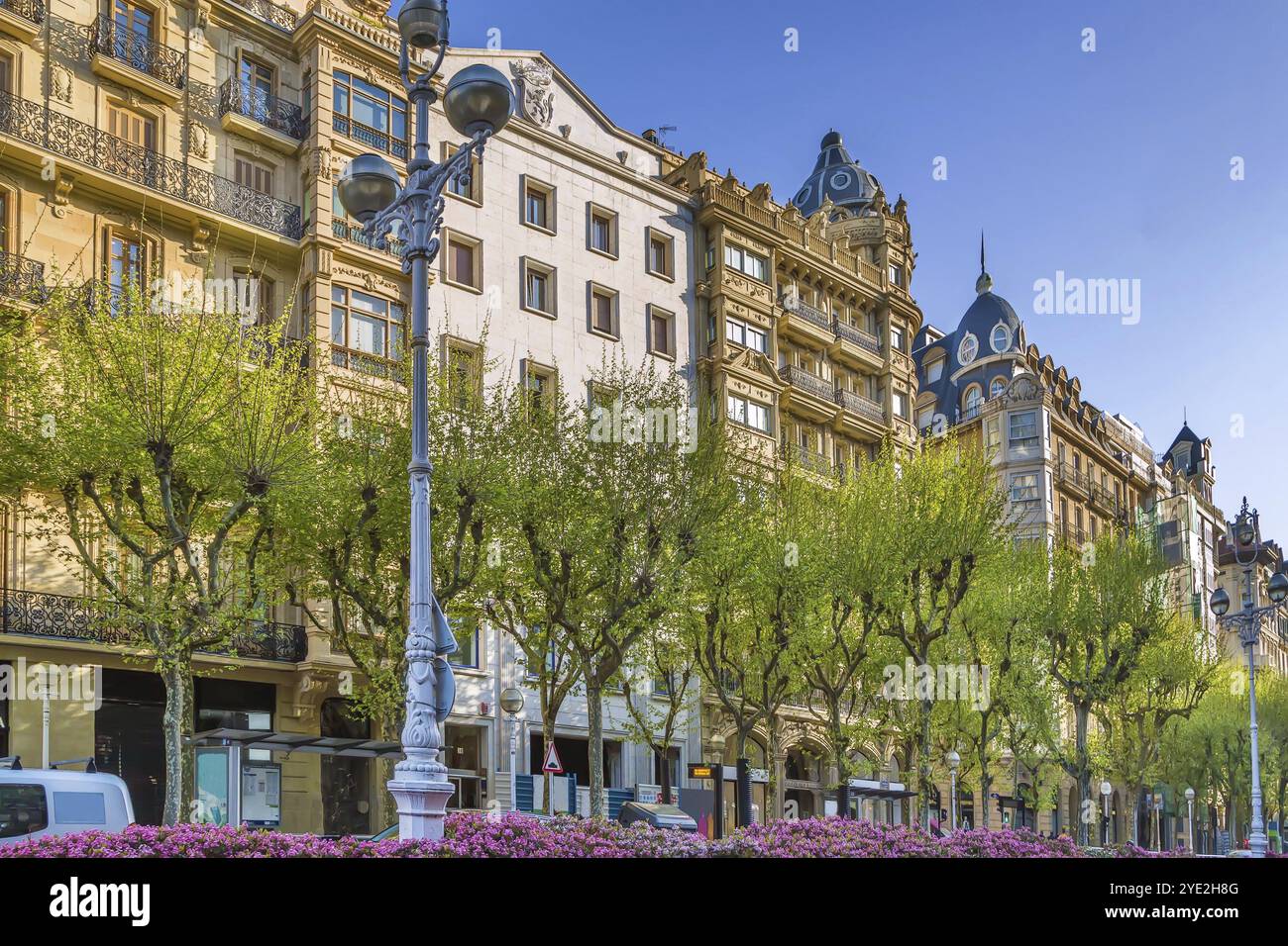 San sebastian town centre hi-res stock photography and images - Alamy