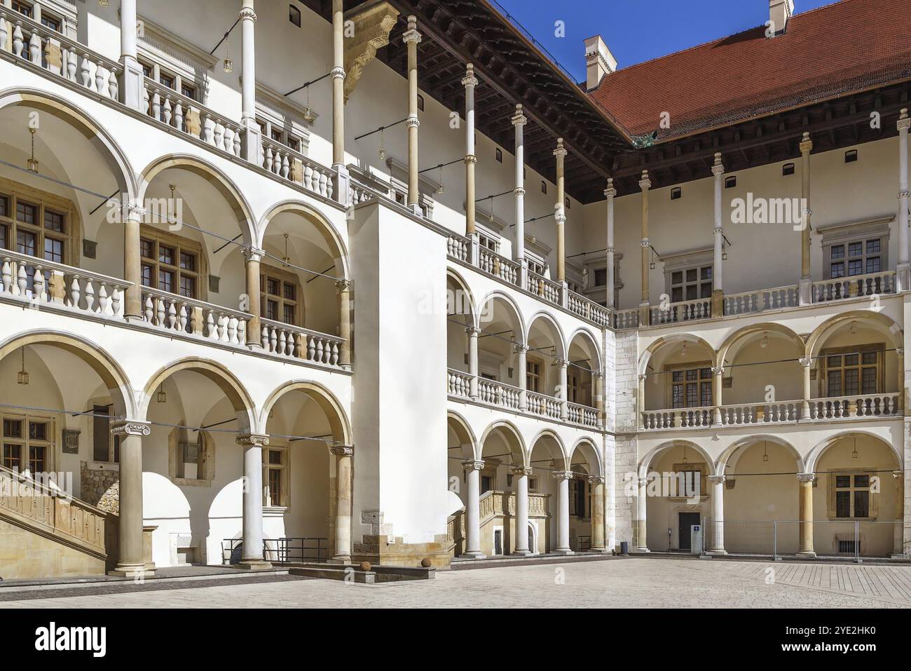 The tiered arcades of Sigismund I the Old in the Italian Renaissance ...