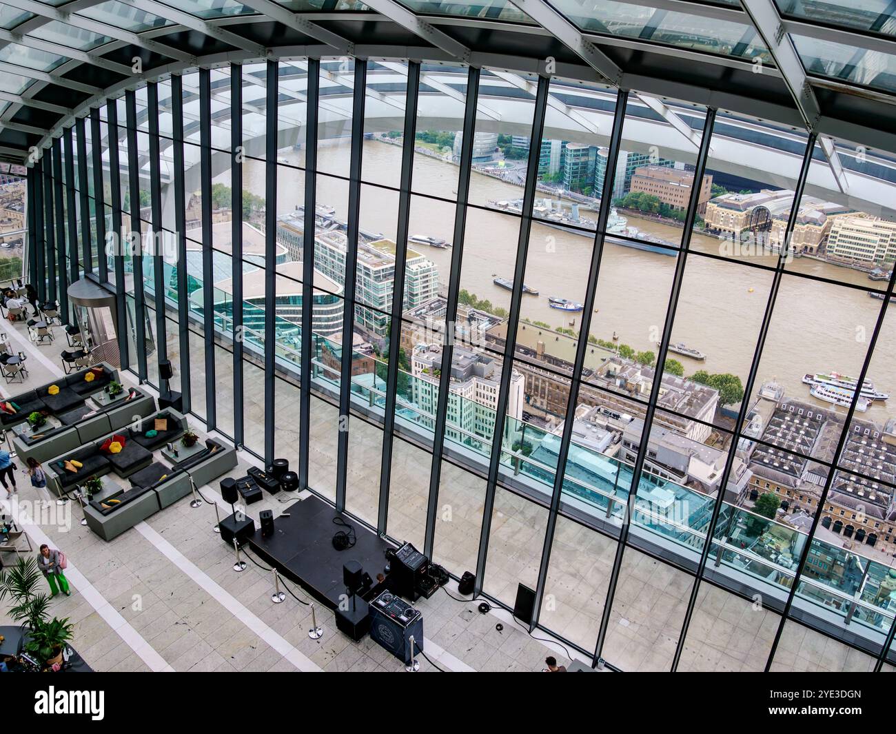 Sky garden interior hi-res stock photography and images - Alamy