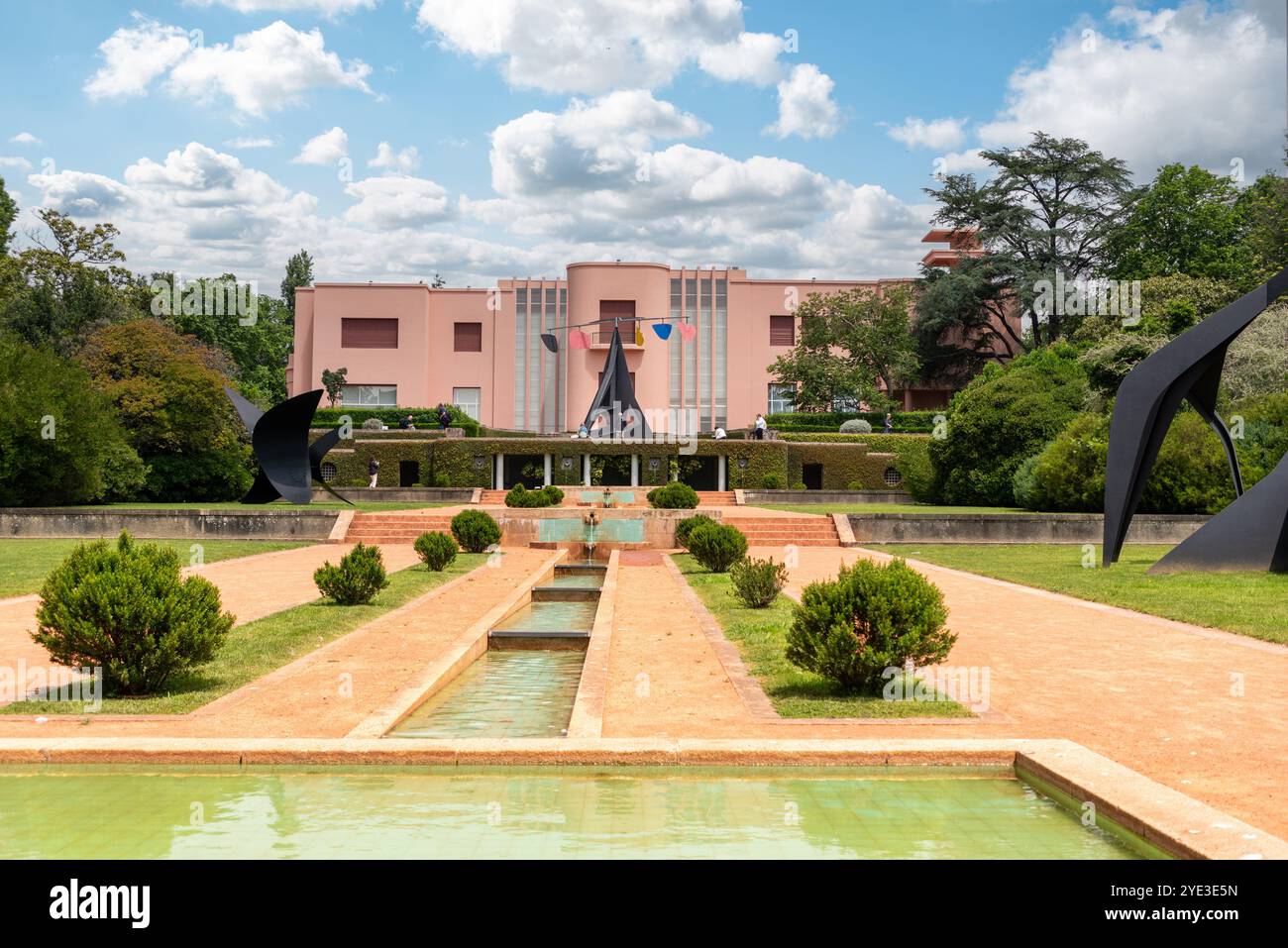 Porto, Portugal - Mai 28, 2024 - Iconic Art Deco Casa de Serralves in ...