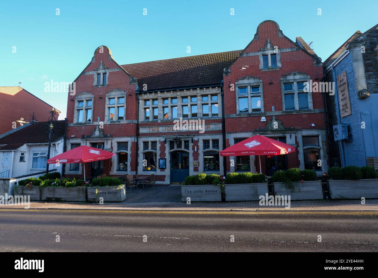 The Jolly Sailor Pub, Hanham, Bristol (Oct 24). Previously a Weatherspoon pub now owned by Zazus Stock Photo