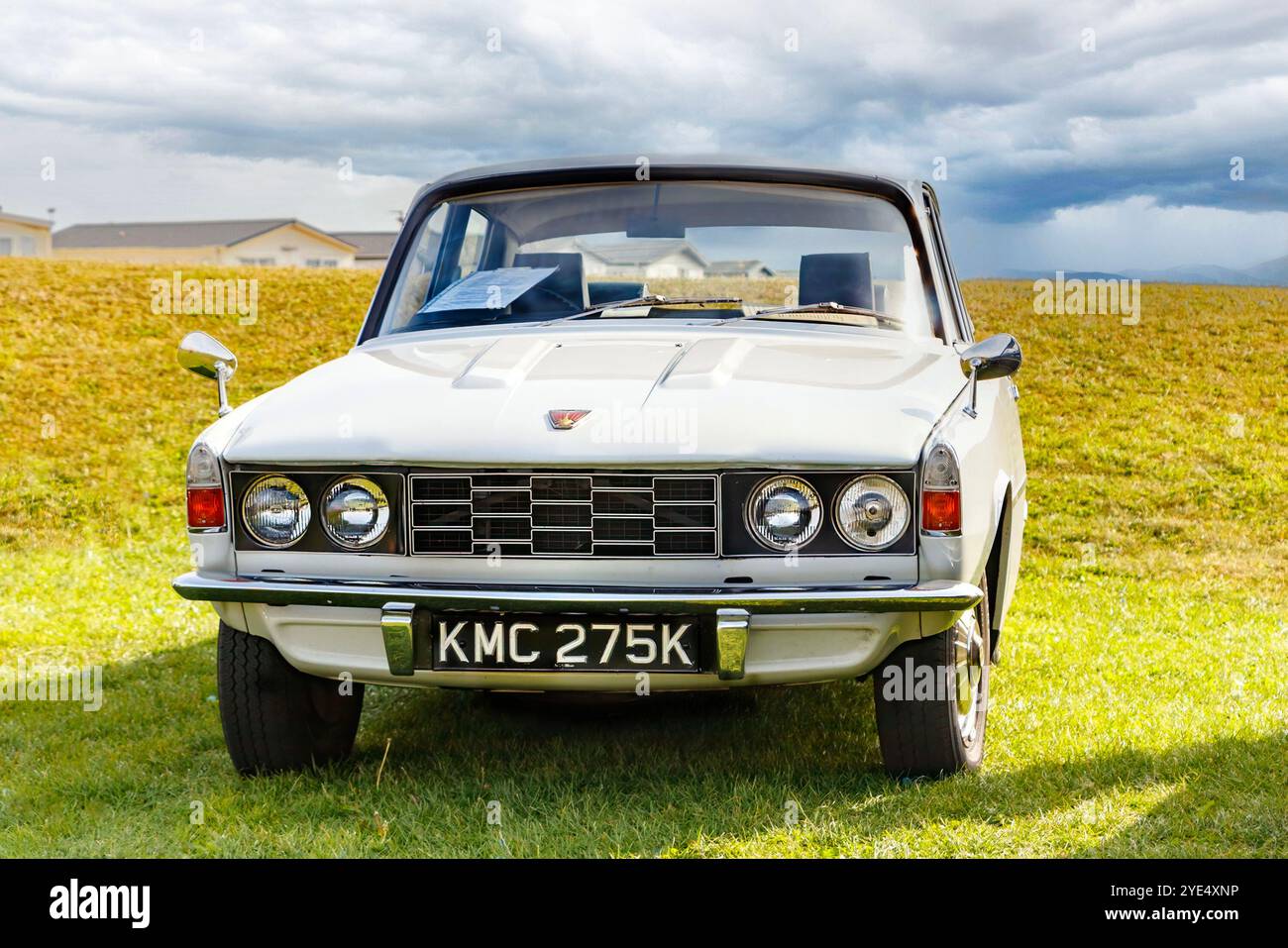 2000 model hi-res stock photography and images - Alamy