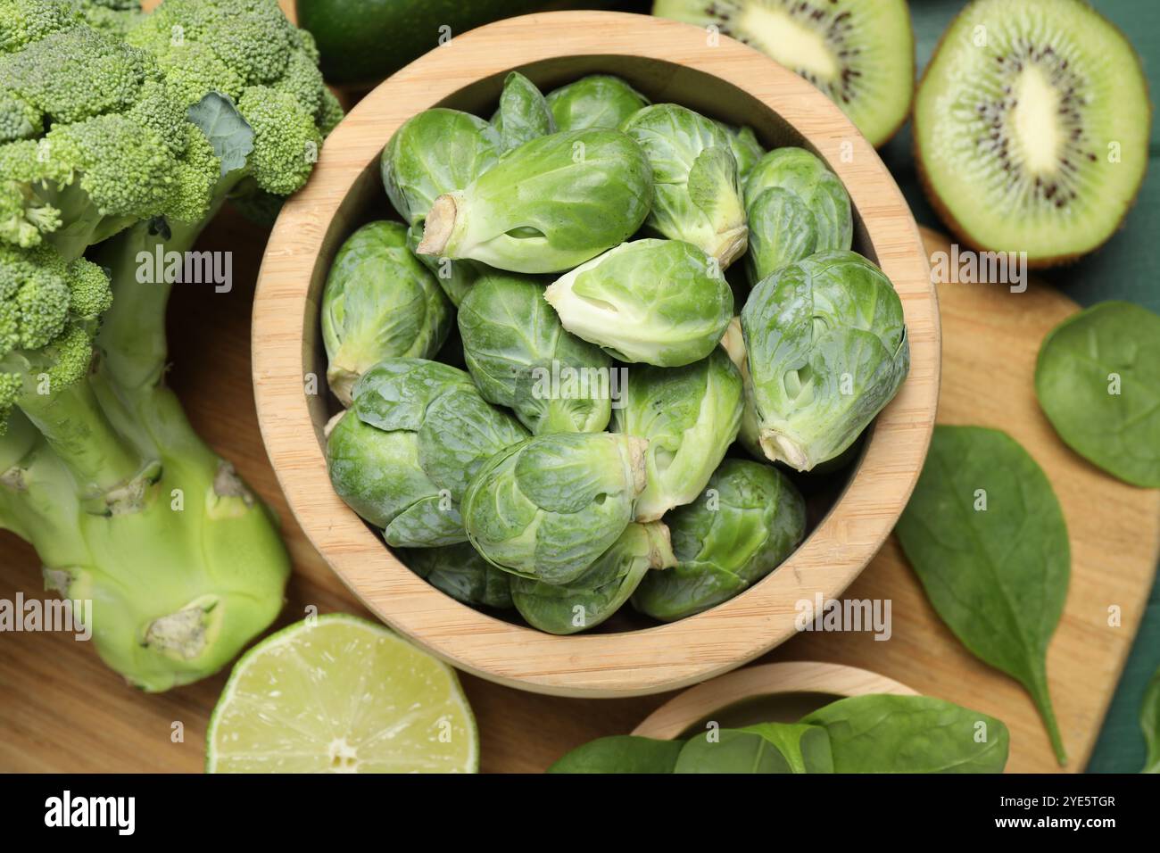 Healthy green hue hi-res stock photography and images - Alamy