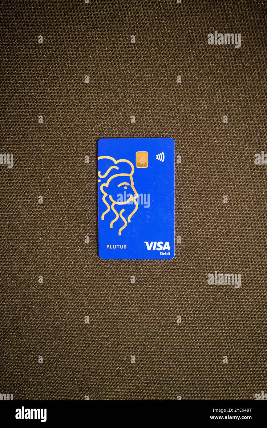 Debit card hi-res stock photography and images - Alamy