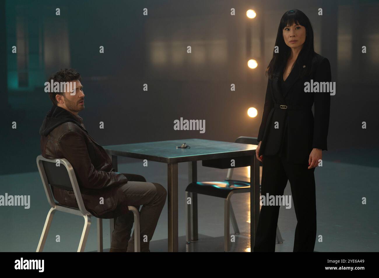 Lucy liu red one hi-res stock photography and images - Alamy