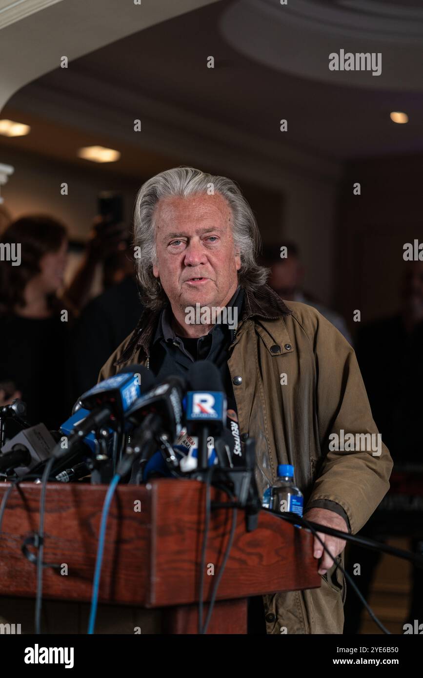 New York Ciy, USA. 29th Oct, 2024. Steve Bannon held a press conference at the Loews Regency hotel in midtown Manhattan New York City, NY October 29, 2024 after being released from prison. Bannon who was a top advisor to former President Donald Trump served a four month sentence at a Federal Correctional Institution in Danbury, Connecticut for contempt of Cogress over the Jan. 6th Capitol riot. (Photo by Steve Sanchez/Sipa USA). Credit: Sipa USA/Alamy Live News Stock Photo
