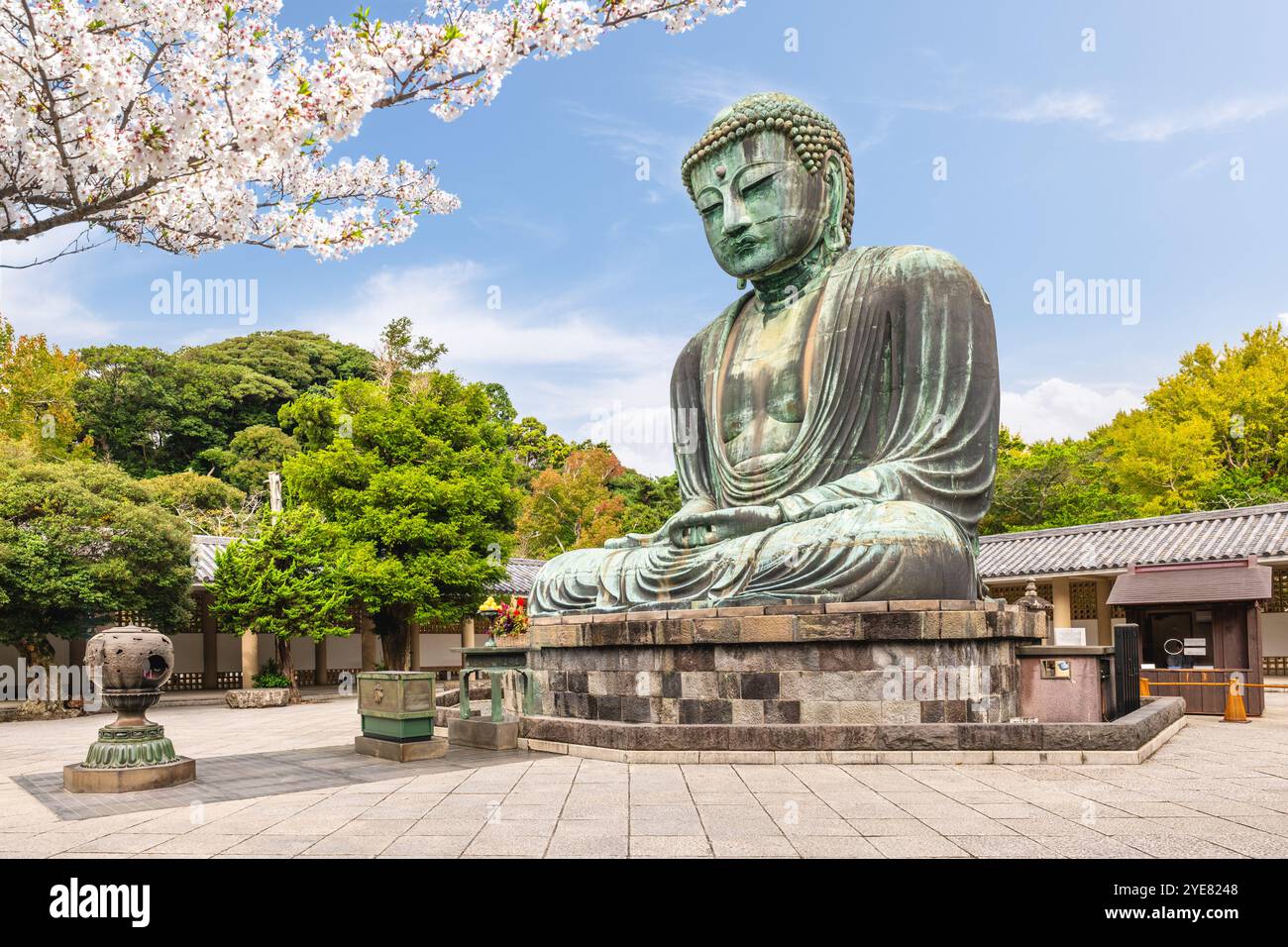 The Great Buddha at Kotokuin at Kamakura in Kanagawa Prefecture, Japan Stock Photo