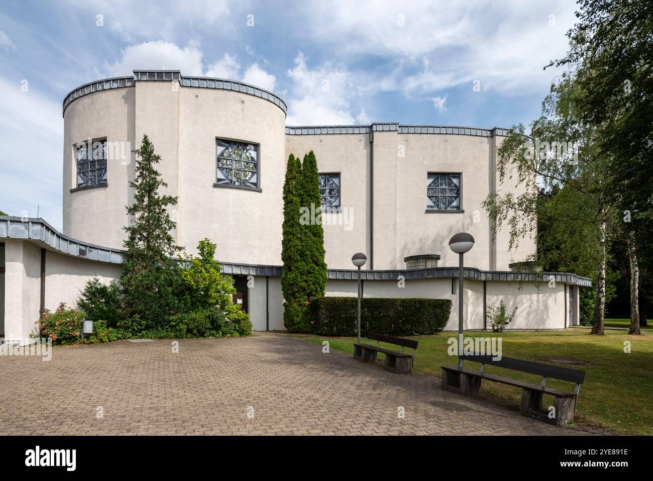 Wetzlar, Kath. Kirche St. Bonifatius, 1960-1964 von Rudolf Schwarz Stock Photo