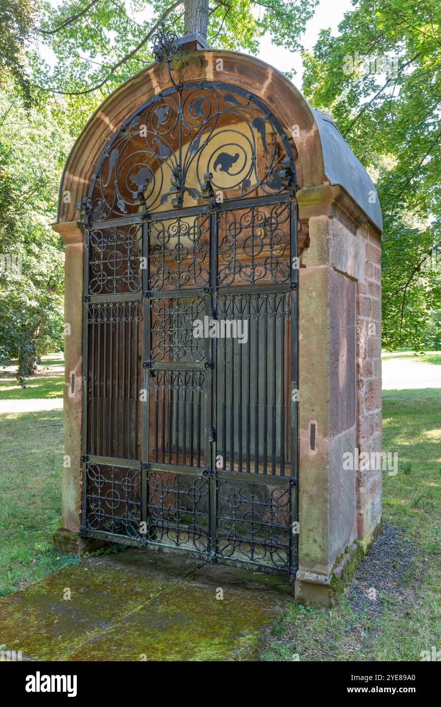 Gießen, Alter Friedhof, Grabmal für Katharina Wolff von Todenwarth +1635 Stock Photo