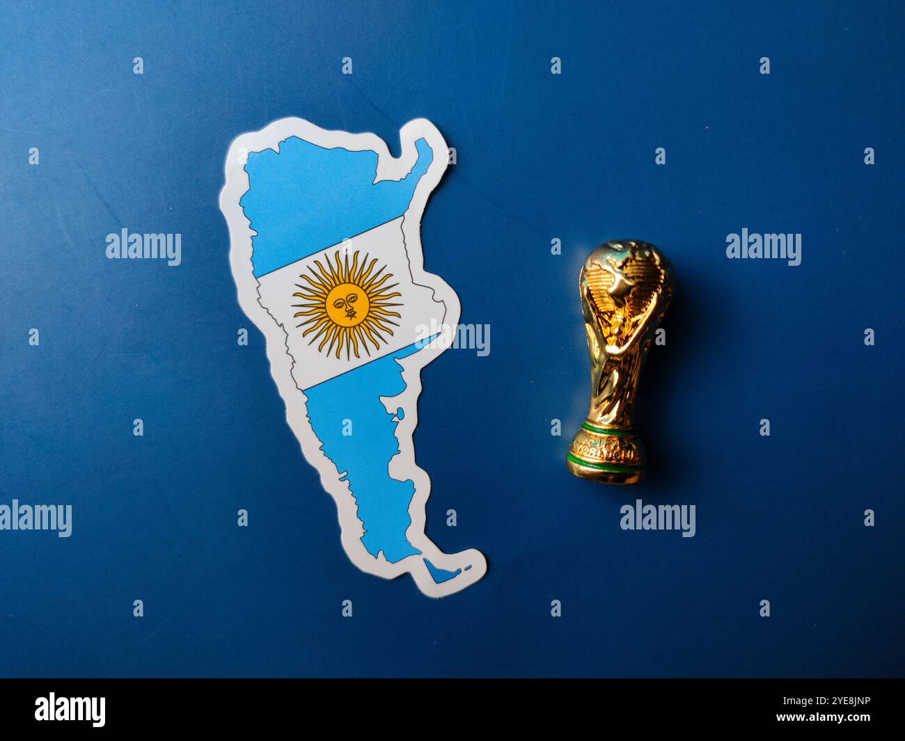 UKSoccershop Bandiera Argentina 5x3 Piedi (150x90cm) In Poliestere Con Occhielli | Per Tifosi, Partite E Mondiali