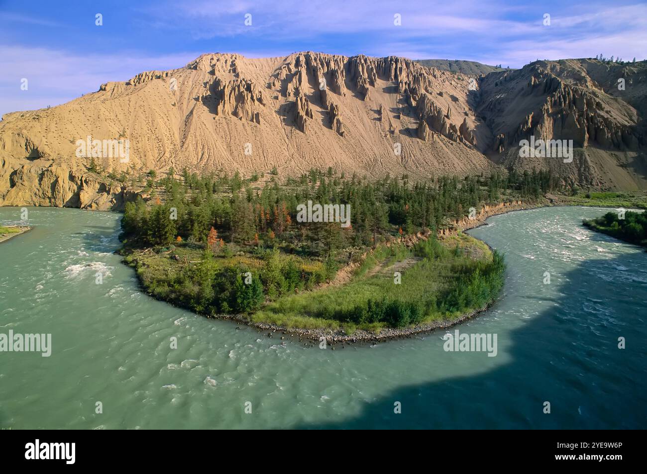 Oxbow of the Chilcotin River winding through Farwell Canyon in Chilcotin, BC, Canada; Chilcotin, British Columbia, Canada Stock Photo