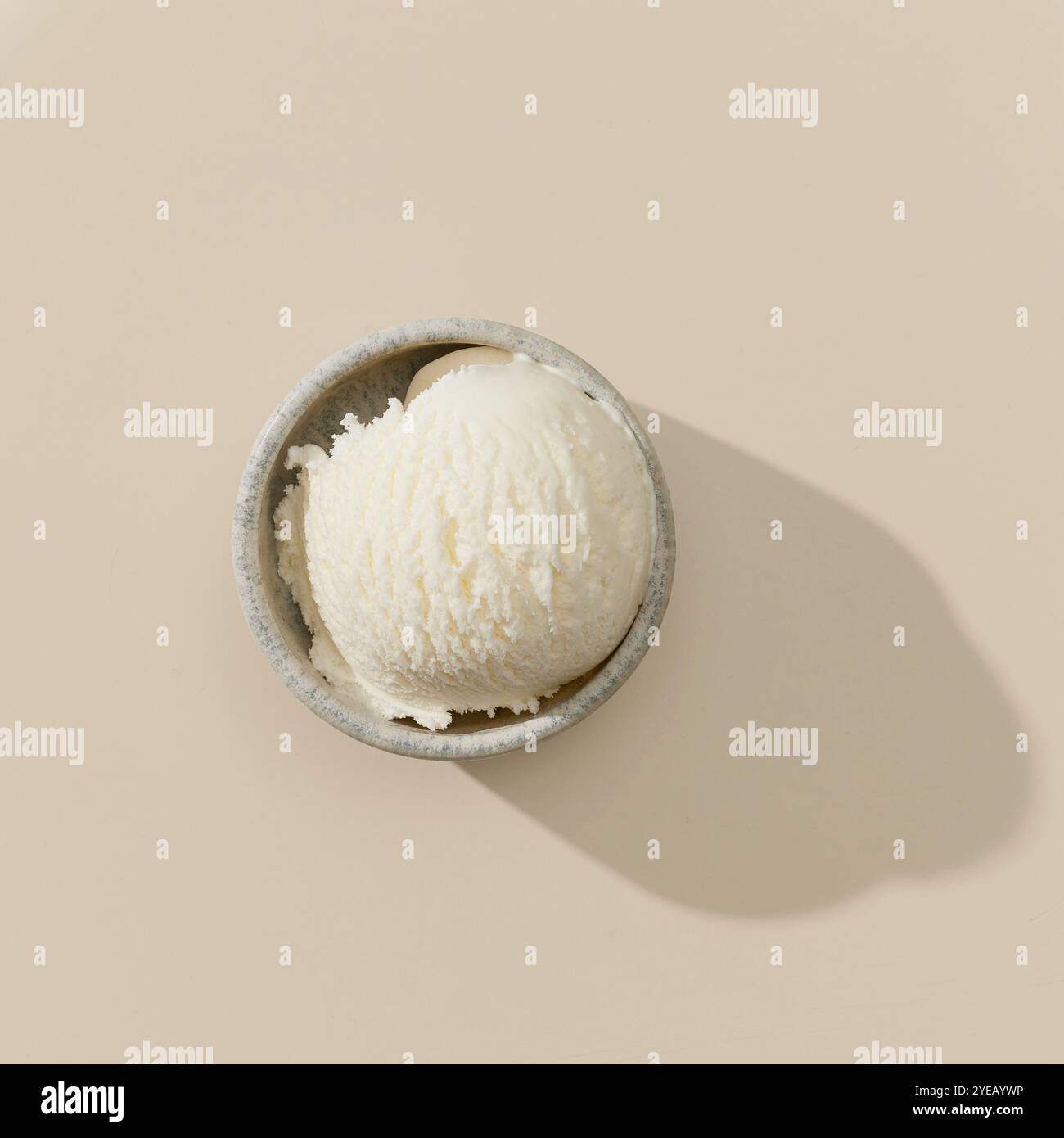 Vanilla ice cream isolated in bowl hi-res stock photography and images ...
