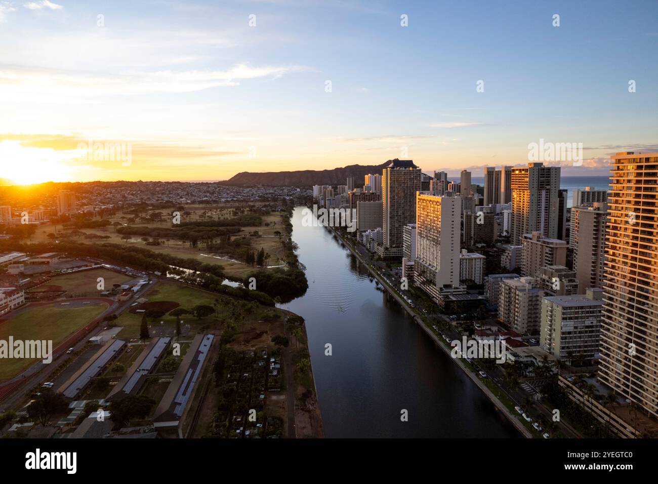 Sunrise diamond head honolulu hi-res stock photography and images - Alamy