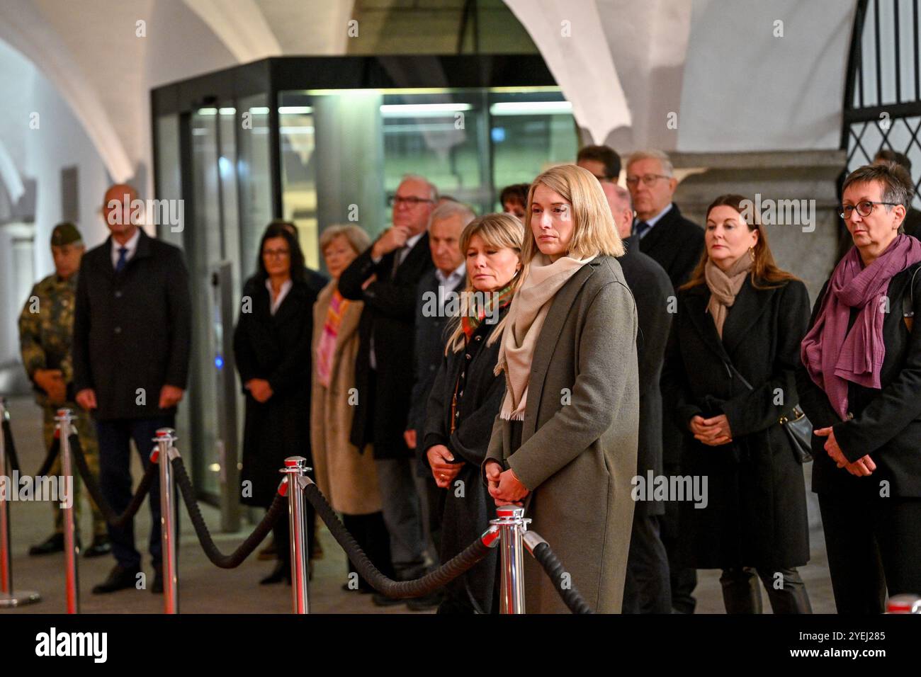 Heidi r hi-res stock photography and images - Page 3 - Alamy, image size:1300x956