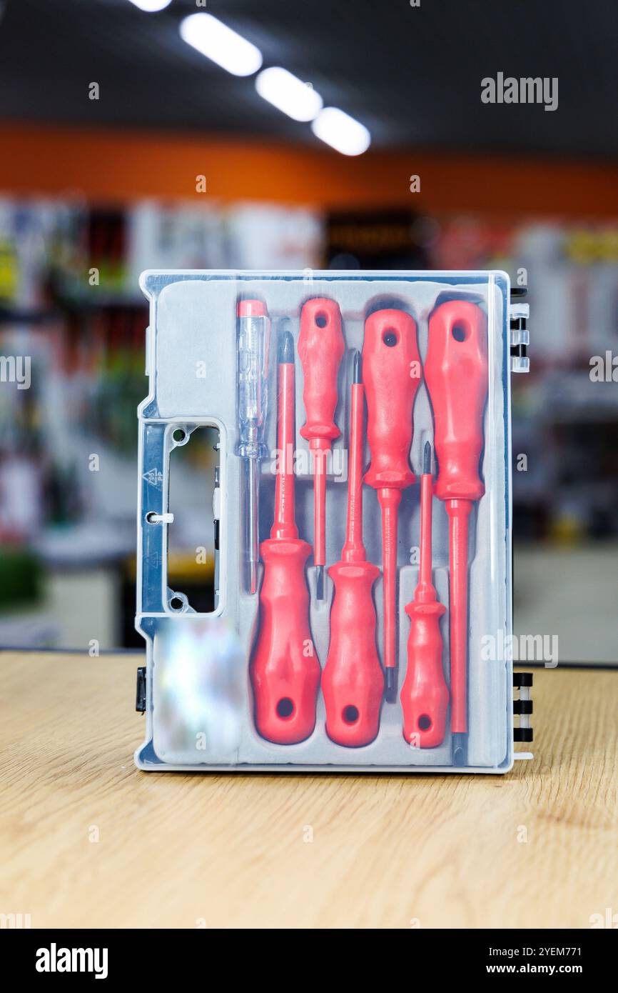 Battery power screwdrivers hi-res stock photography and images - Alamy