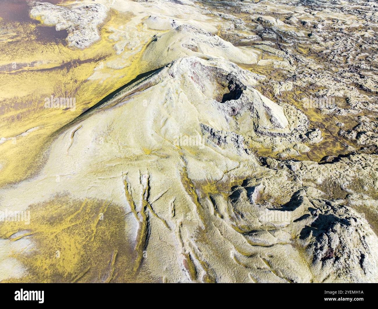 Moss-covered Laki crater or Lakagígar, series of craters, aerial view, interior highlands of Iceland,  Suðurland, Iceland Stock Photo