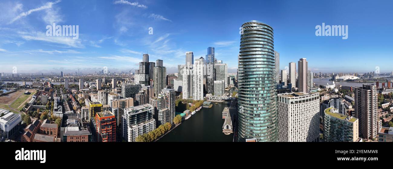 The quay club canary wharf hi-res stock photography and images - Alamy