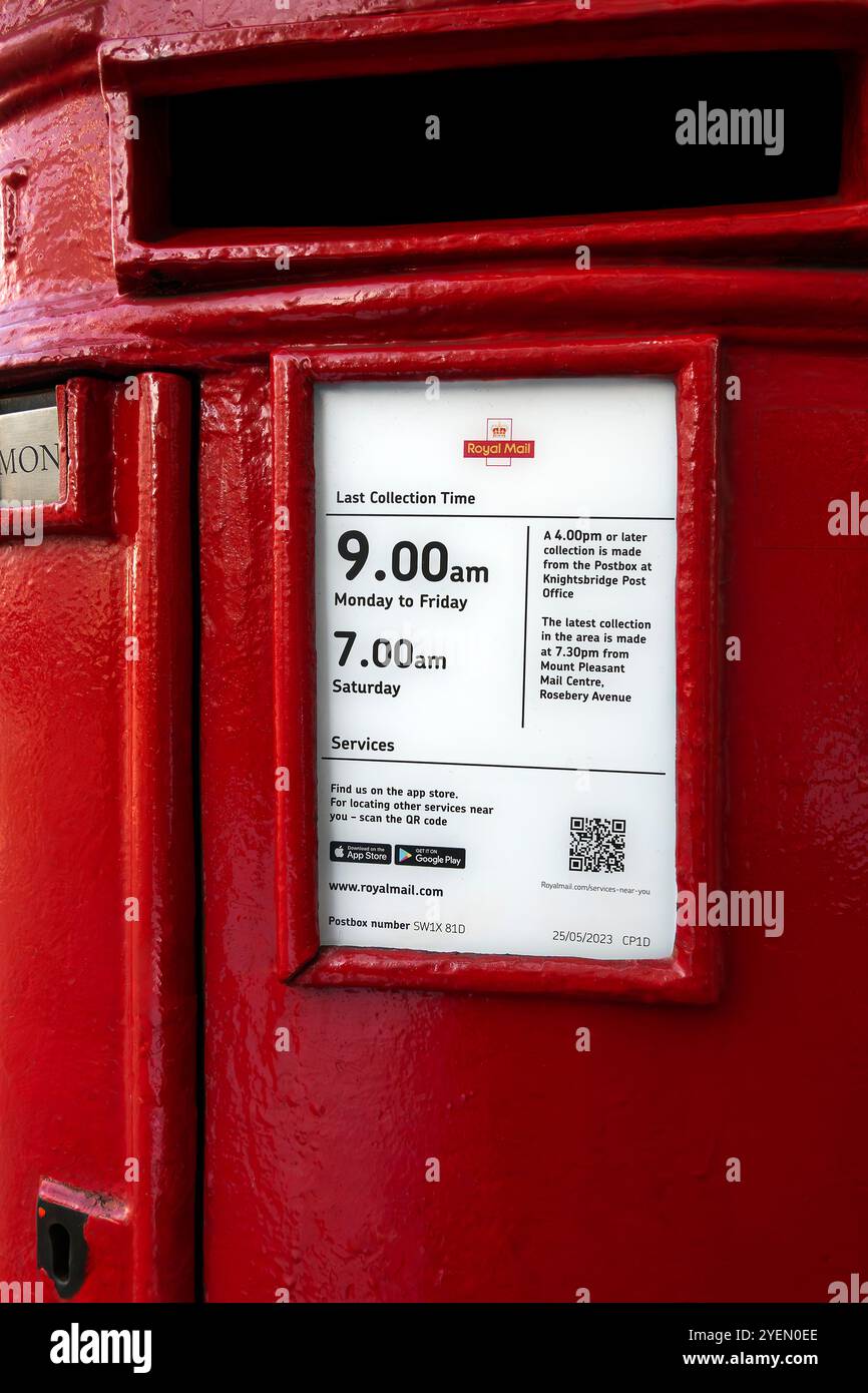 Post box collection time plate hi-res stock photography and images - Alamy