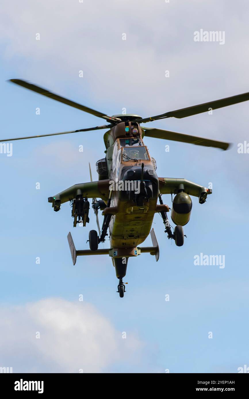 Eurocopter tiger cockpit hi-res stock photography and images - Alamy
