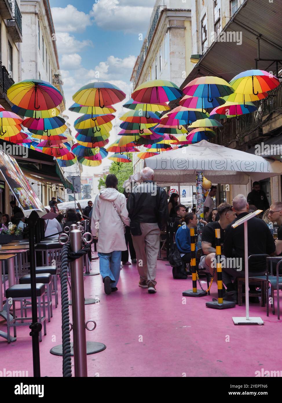 Pedestrian with red umbrella hi-res stock photography and images - Alamy