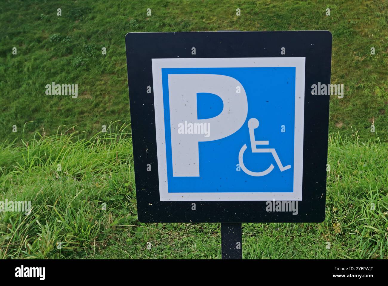 Sign for disabled parking place Stock Photo - Alamy