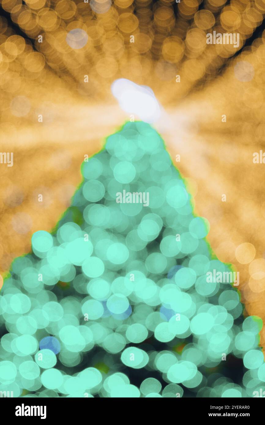 Road defocused light night tree hi-res stock photography and images - Alamy