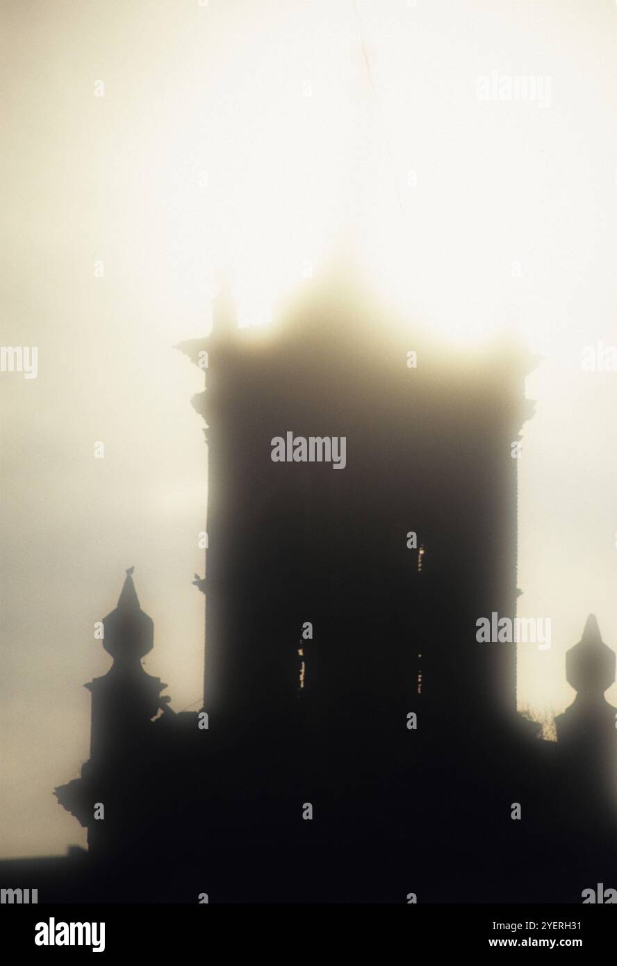 Seville silhouette hi-res stock photography and images - Alamy