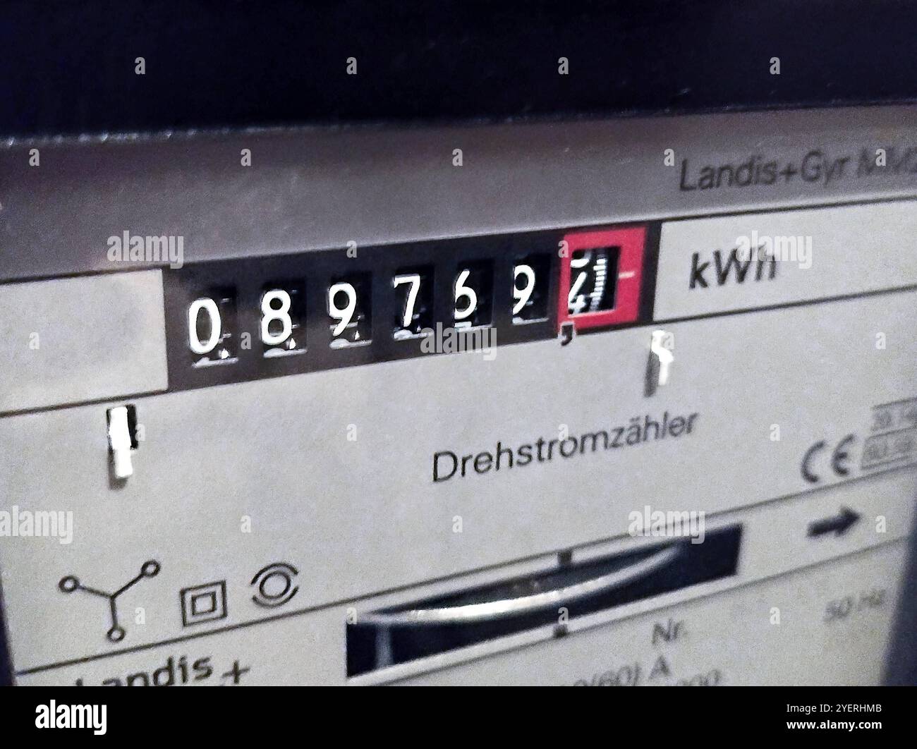 Energy meter reading hi-res stock photography and images - Page 14 - Alamy