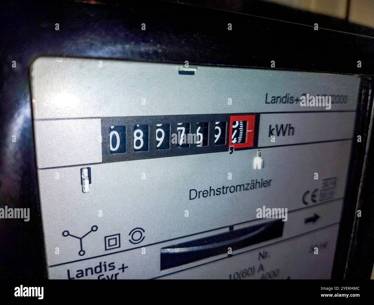 Energy meter reading hi-res stock photography and images - Page 14 - Alamy