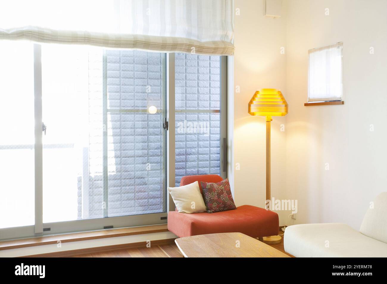 Floor lighting room hi-res stock photography and images - Alamy