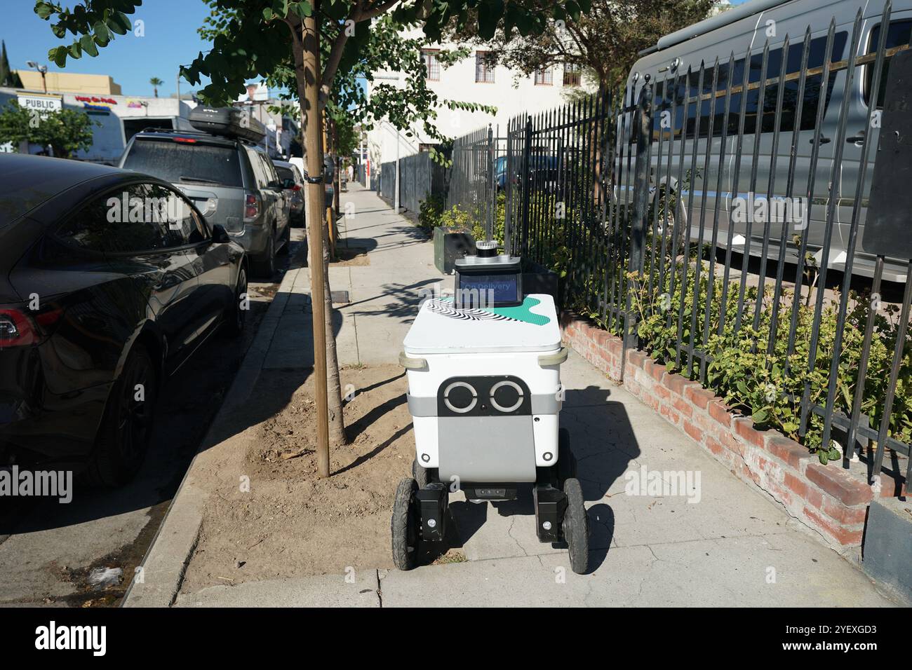 Mobile delivery units robot delivery services in streets of Los Angeles, California Stock Photo