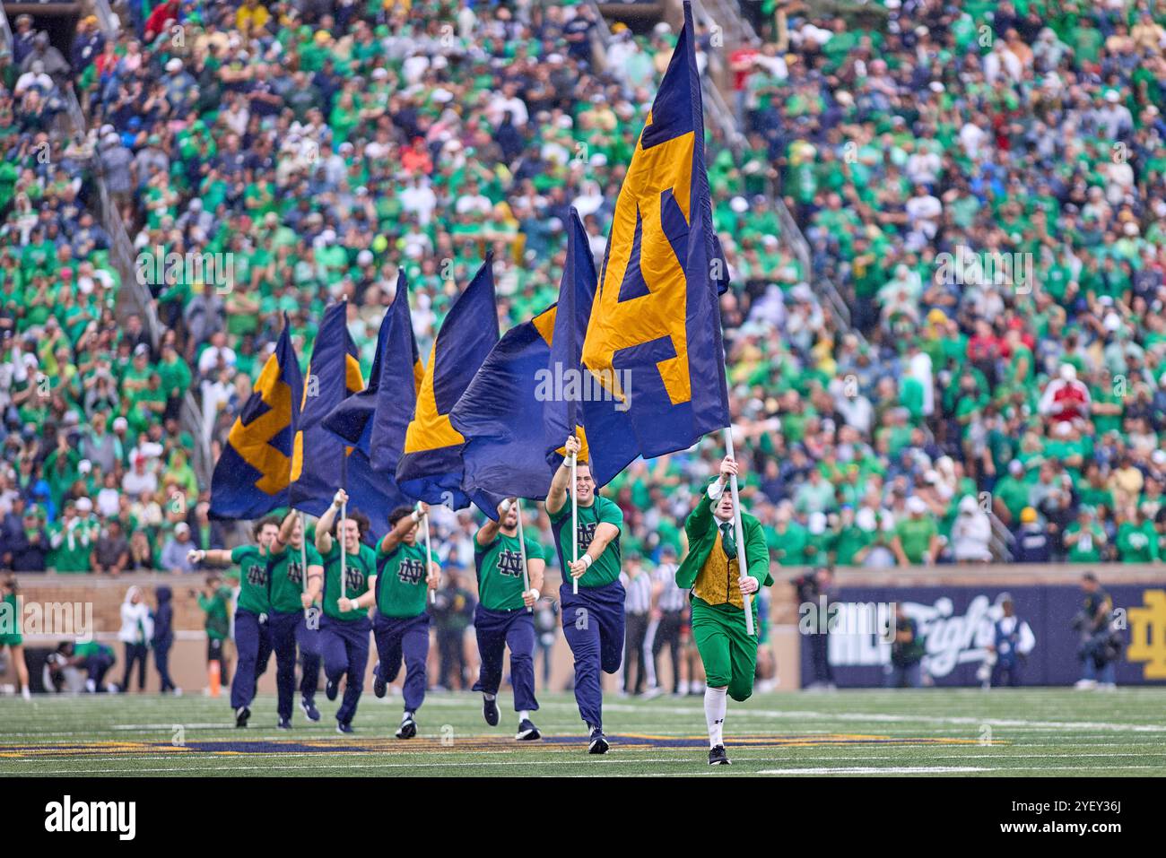 SOUTH BEND, IN - SEPTEMBER 28: Notre Dame Fighting Irish cheerleaders ...