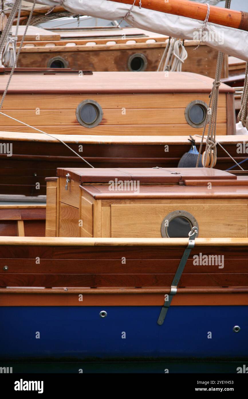 Boats navigation hi-res stock photography and images - Alamy