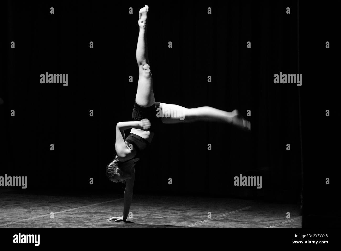 dancer acrobatics Stock Photo