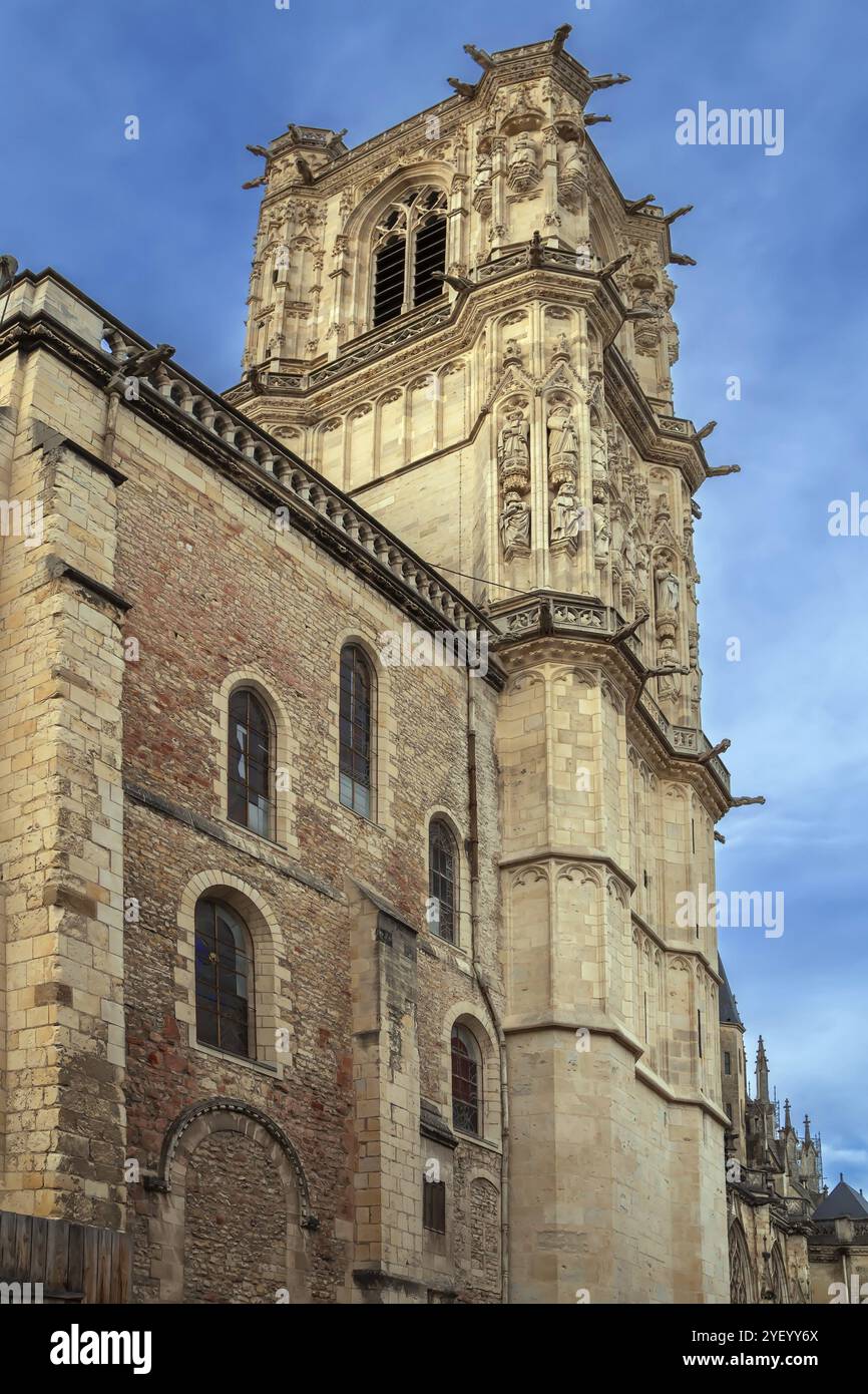 Nevers Church Nevers church hi-res stock photography and images - Alamy