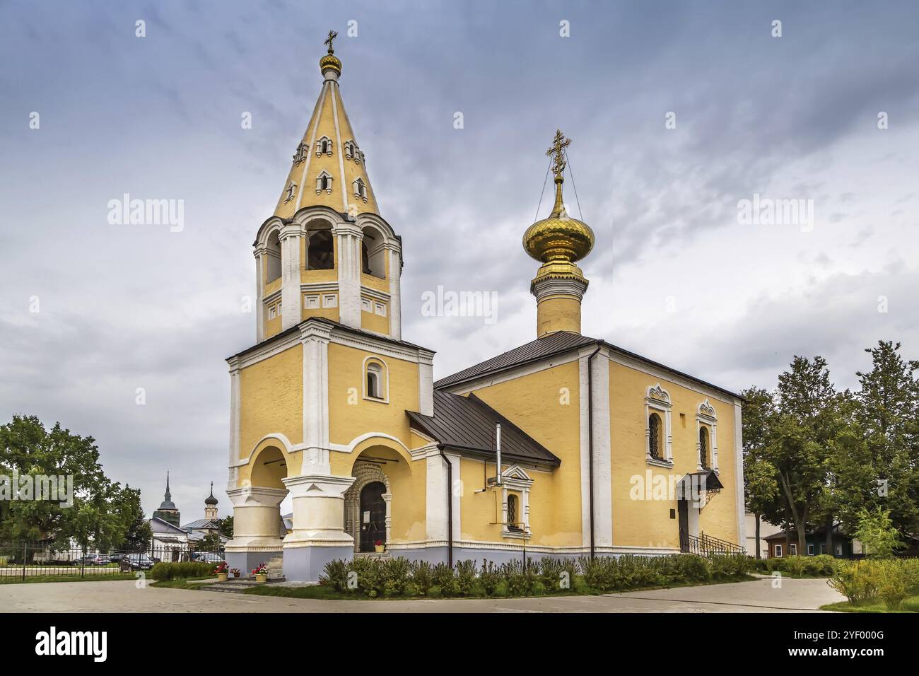 Church of the Beheading of John the Baptist in Suzdal city center ...